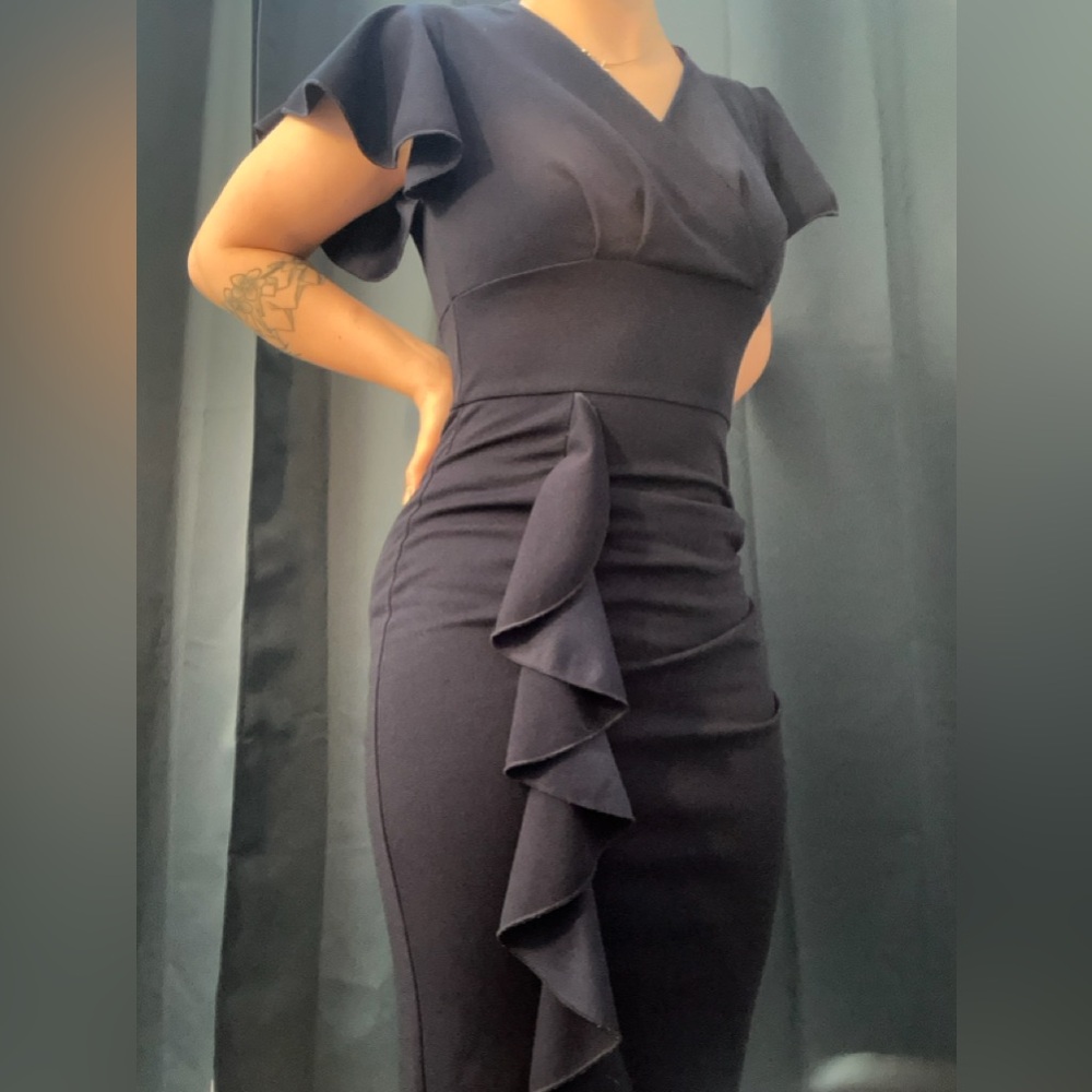 Women’s Size Small Navy Blue midi Length Breathable Slim Fit V-Neck Dress